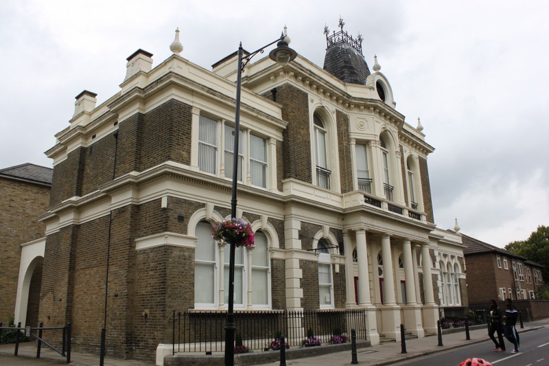 Old Town Hall in Orford Rd.