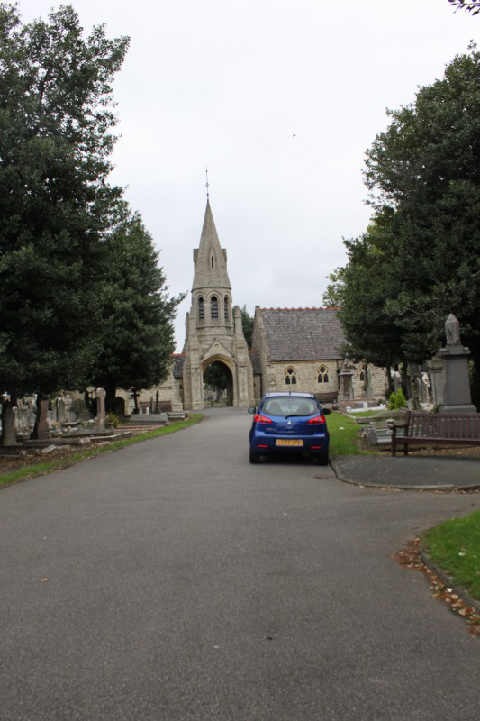 Queen's Road Cemetry (Entrance)